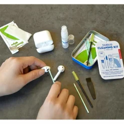Kikkerland EARBUD CLEANING KIT