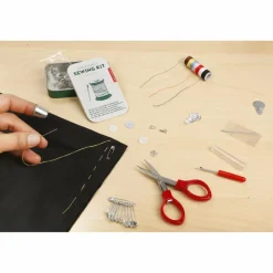 Kikkerland EMERGENCY SEWING KIT