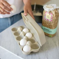 KOZIOL EGG BOX EGGS TO GO