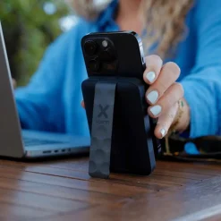 Xtorm MAGNETIC WIRELESS POWERBANK 10.000 - Powerbank