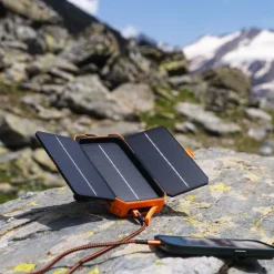 Xtorm RUGGED SOLAR POWERBANK 10.000 - Powerbank
