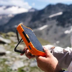 Xtorm RUGGED SOLAR POWERBANK 10.000 - Powerbank